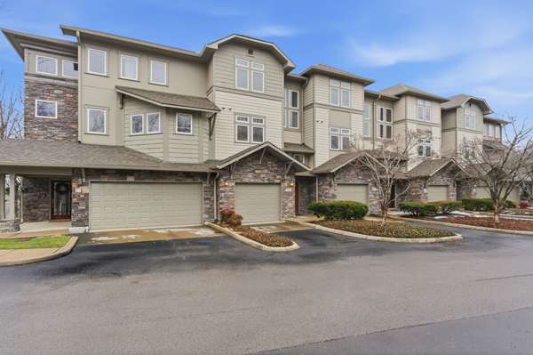 320 Old Hickory Blvd #703, Nashville, TN 37221