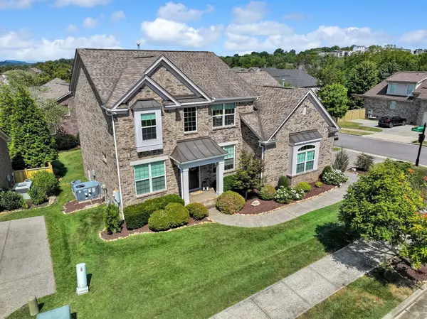 301 Whitman Ct, Nolensville, TN 37135