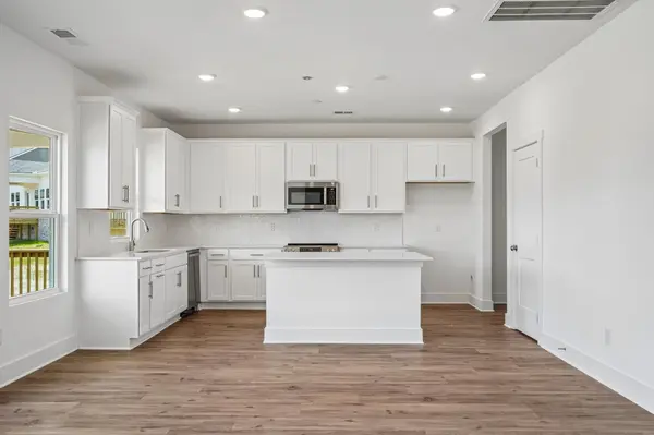 3124 Gravity Drive, Columbia, TN 38401