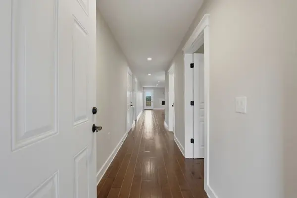 705 Mount Carmel Pl, Nashville, TN 37205