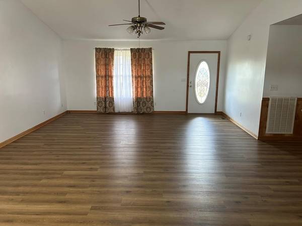 12343 Griffith Road, Pikeville, TN 37367