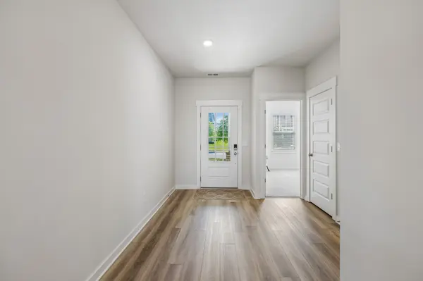 1054 Ewell Farms Circle, Spring Hill, TN 37174