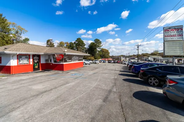 1200 S Lee Hwy, Cleveland, TN 37311