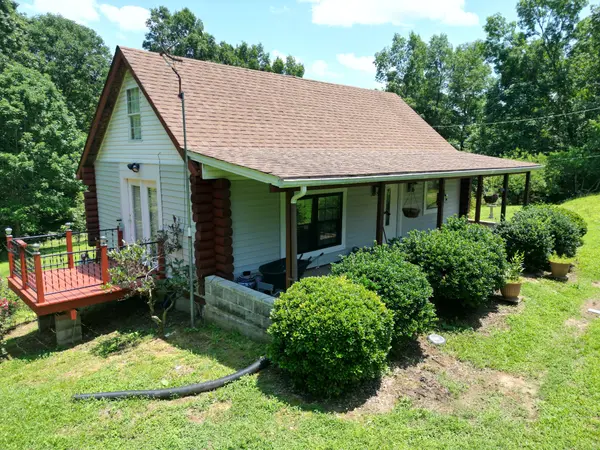 1462 Pope Circle Rd, Waynesboro, TN 38485