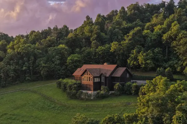 391 Bluestocking Hollow Rd, Shelbyville, TN 37160