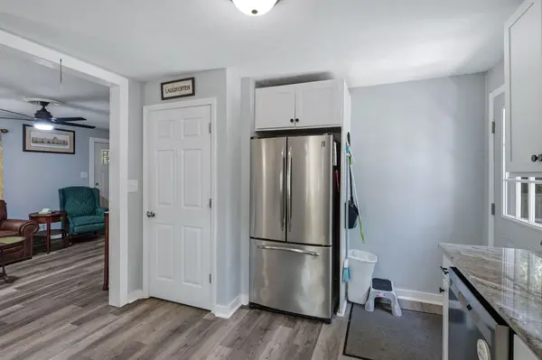 328 N Blakemore Ave, Gallatin, TN 37066