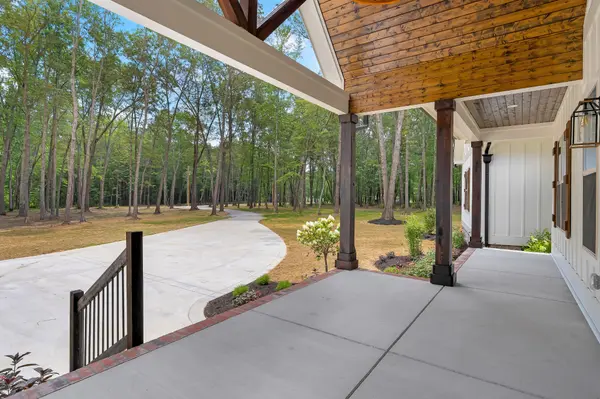 453 Dogwood Ln, Manchester, TN 37355