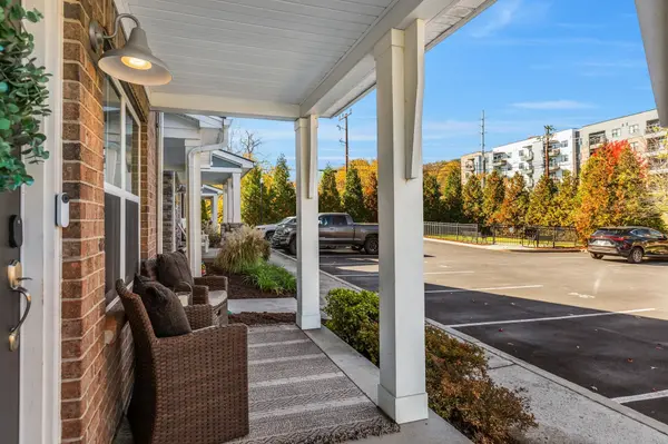 1100 Lilly Valley Way, Nashville, TN 37209