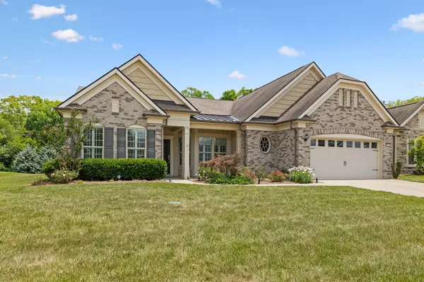 1018 Coffee Rdg, Spring Hill, TN 37174