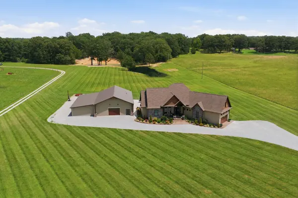 1261 Highway 48 #S, Dickson, TN 37055