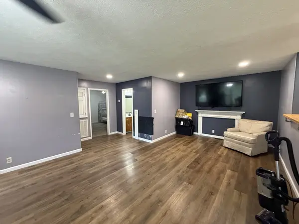 510 Indian Ave, Oak Grove, KY 42262