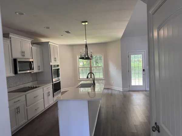 1140 Chagford Dr, Clarksville, TN 37043