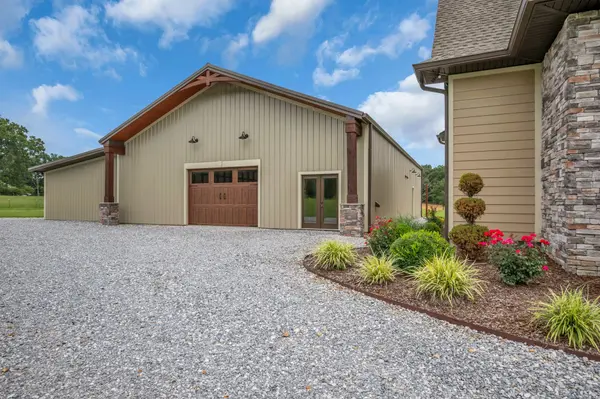 1261 Highway 48 #S, Dickson, TN 37055