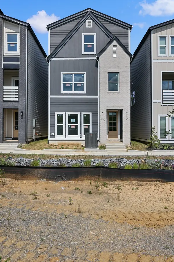 513 Kalman Ln, Madison, TN 37115