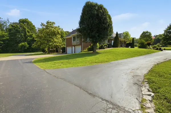 2946 Beulah Church Rd, Arrington, TN 37014