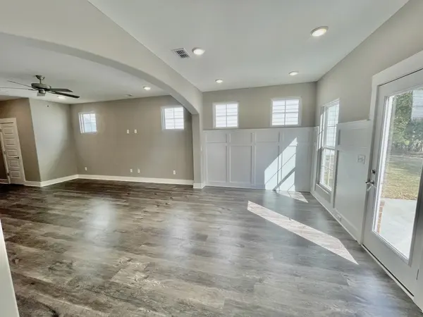 2227 Barringer Ln, Murfreesboro, TN 37128