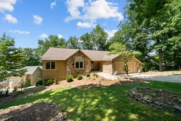 45 Markham Ter, Crossville, TN 38558