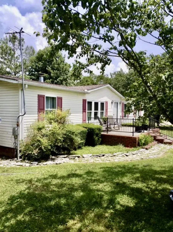 42 Paradise Hills Ln, Lebanon, TN 37090
