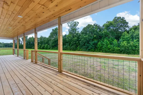 121 Oakley Estates Road, Allons, TN 38541