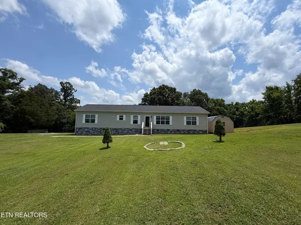 1930 Sail Rd, Newport, TN 37821