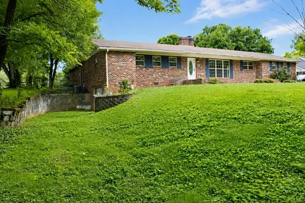 814 Cedar Springs Road, Athens, TN 37303
