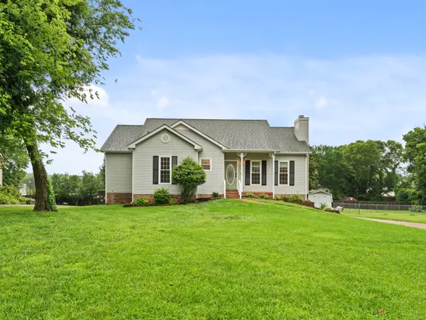 3708 Jay Ln, Spring Hill, TN 37174