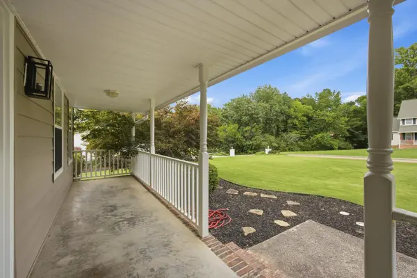 9608 Imperial Drive, Ooltewah, TN 37363