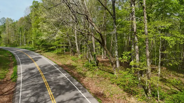 2 Greenbrier Rd, Franklin, TN 37064