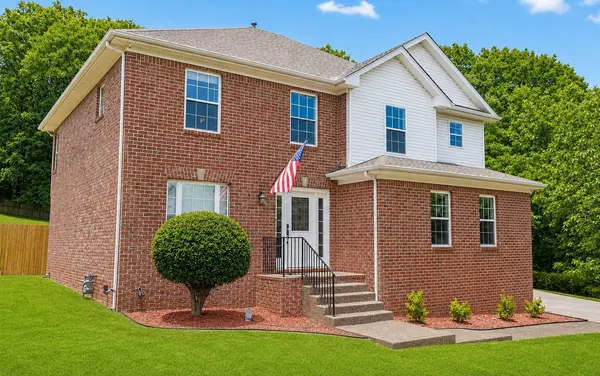 112 Buckhaven Ct, Hendersonville, TN 37075