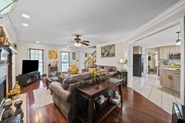 215 Avignon Way, Clarksville, TN 37043