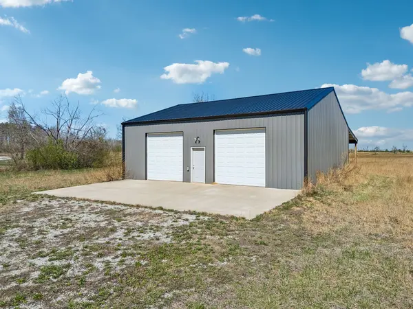 267 Switzerland Rd, Hohenwald, TN 38462