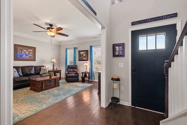 2501 Pinnacle Dr, Chapel Hill, TN 37034