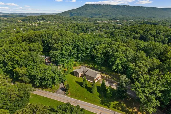 3630 Elder Mountain Road, Chattanooga, TN 37419