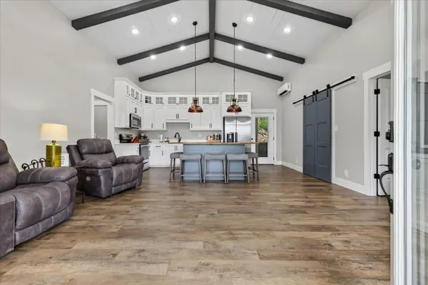 522 Short Creek Rd, Dover, TN 37058