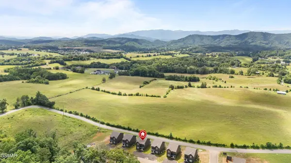 958 LACY CT, Sevierville, TN 37862