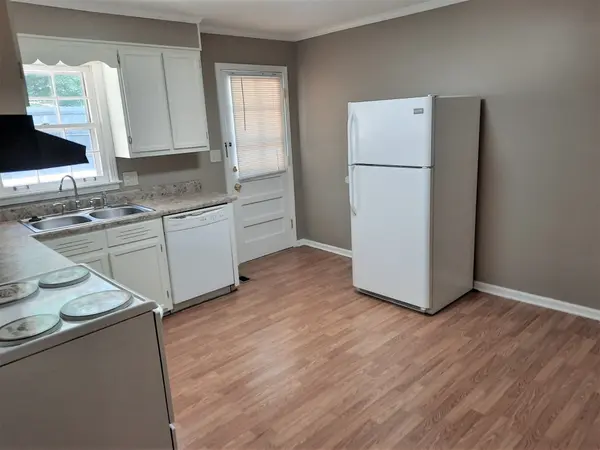 312 Shawnee Dr #312, Columbia, TN 38401
