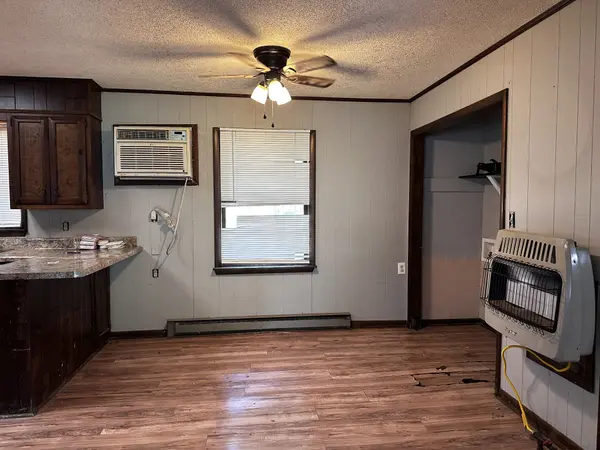 817 Irvin Ln, Loretto, TN 38469