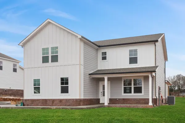 828 Averitt Lane, Lebanon, TN 37087