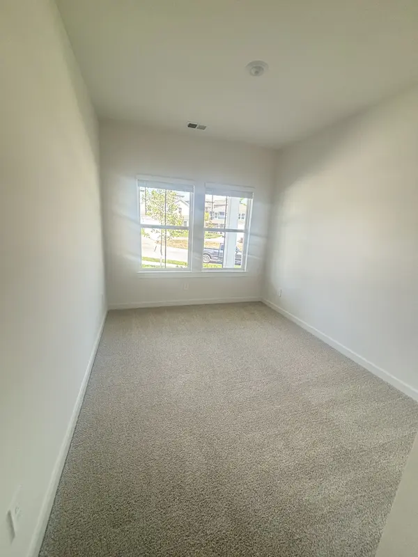 1960 Mahala Dr, Hermitage, TN 37076
