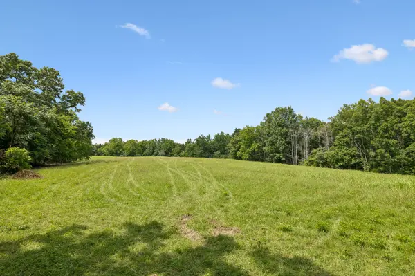 7700 Daugherty Capley Rd, Bon Aqua, TN 37025