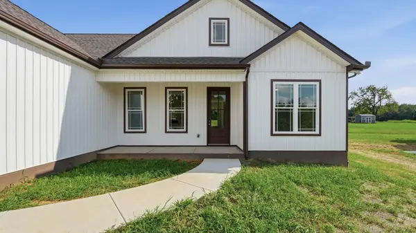 1501 Smartt Station Rd, Morrison, TN 37357