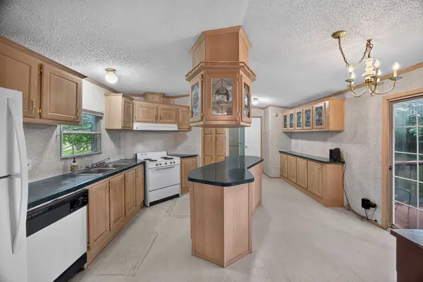 2942 Downing St, Cookeville, TN 38506