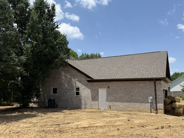 90 Lexie Ln, Lawrenceburg, TN 38464