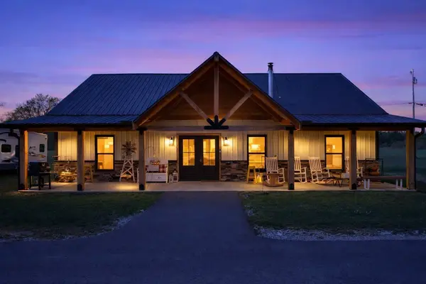 110 Buzzard Roost Rd, Chapel Hill, TN 37034