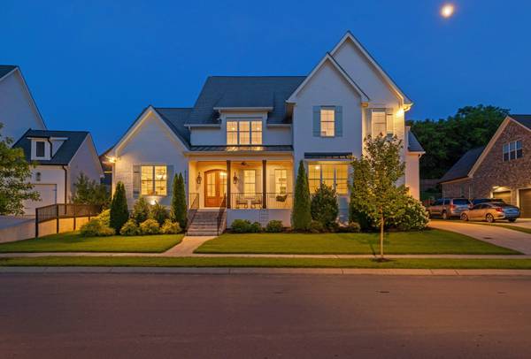 2224 Brakeman Ln, Thompsons Station, TN 37179