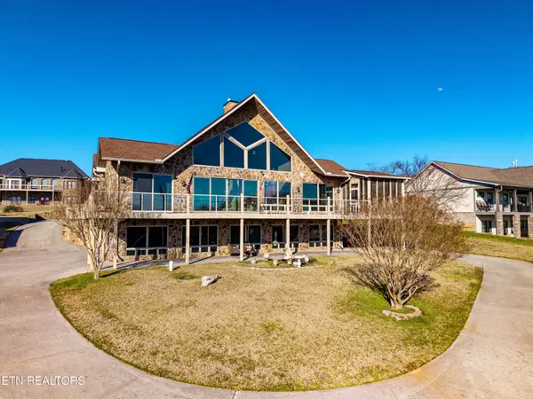 124 Indian Shadows Drive, Maryville, TN 37801