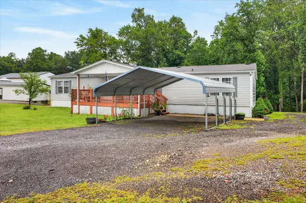 446 The Trace, Dover, TN 37058