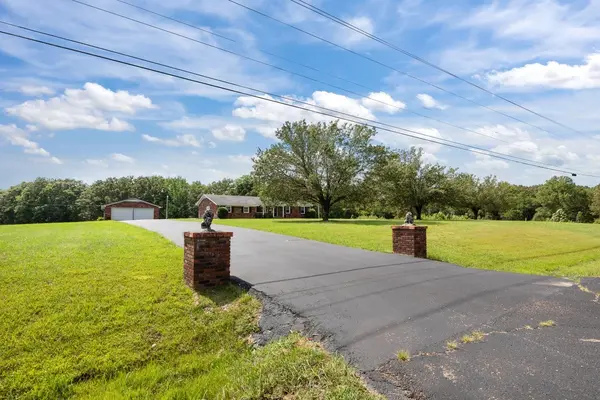 4175 Highway 641 #S, Camden, TN 38320