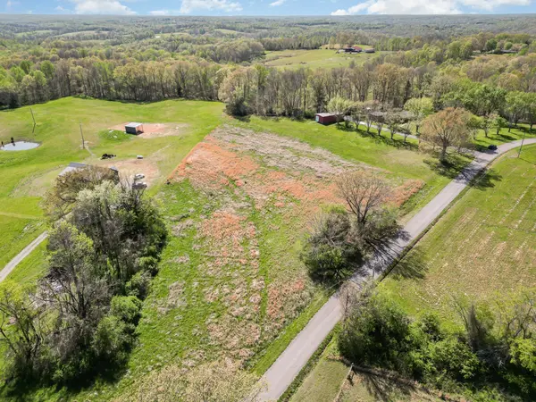 3 Batson Mill, Charlotte, TN 37036