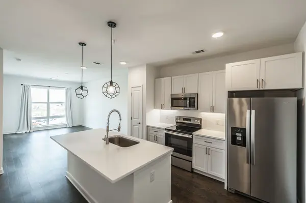 1677 54th Ave #N #438, Nashville, TN 37209